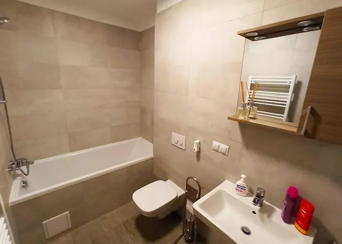 Bright&cozy Coresi 3 *